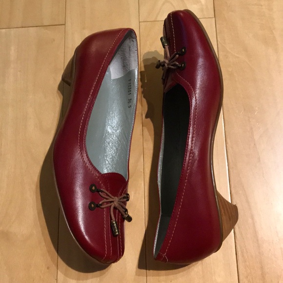 Elle Studio pump - Picture 3 of 8